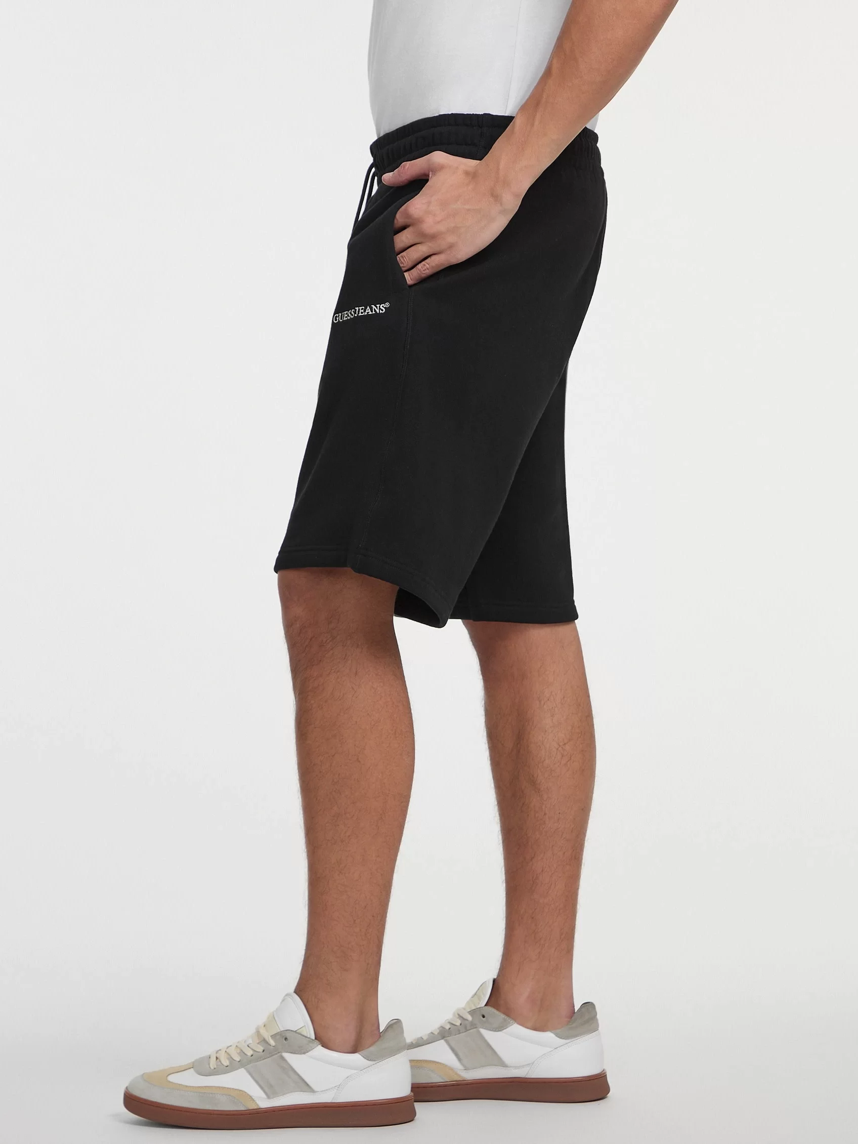 Guess Jeans GJ REG EMBRO SHORTS Erkek Siyah Şort M5GD49KCPR1-JBLK