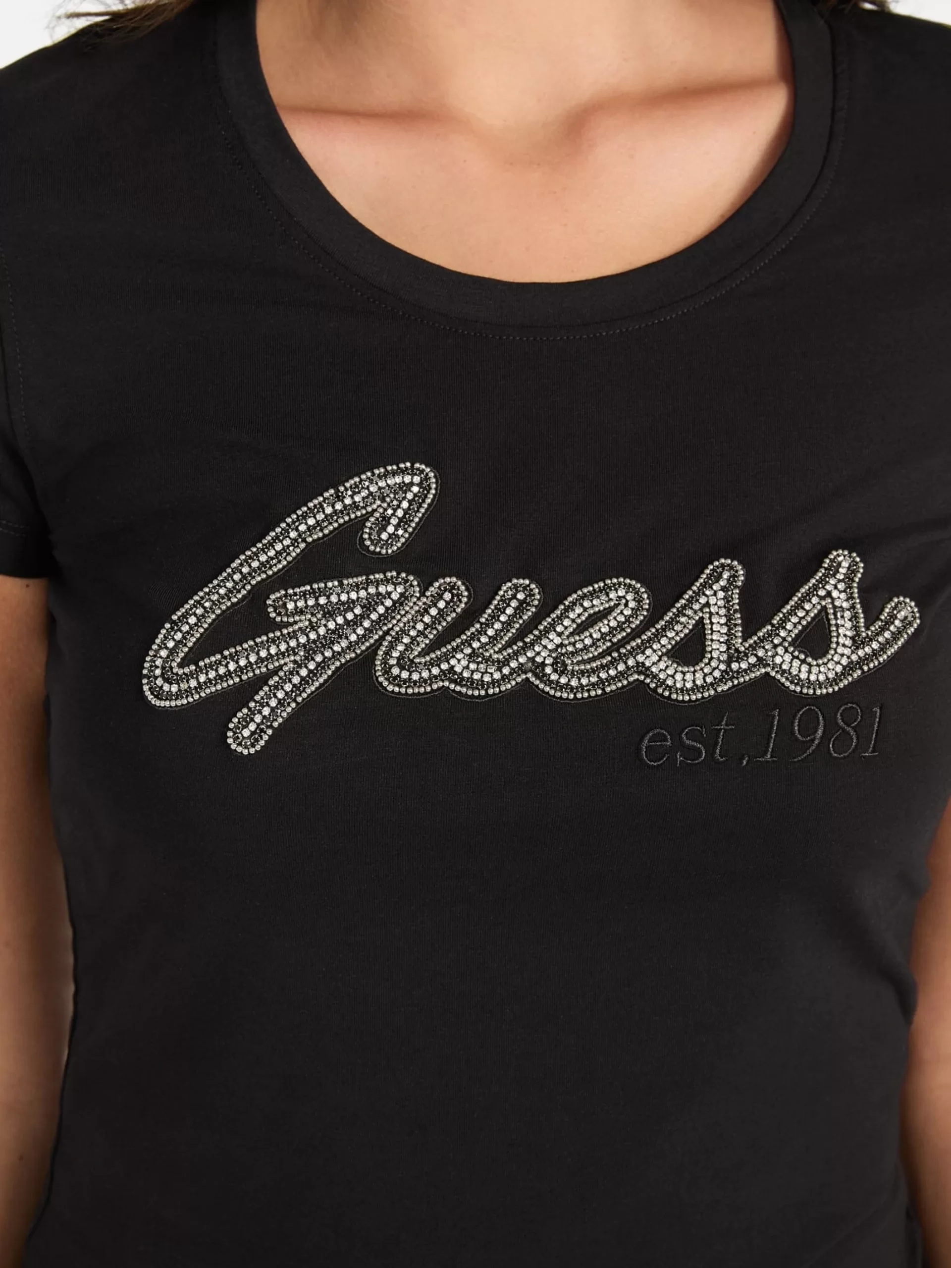 Guess Hot Kadın Siyah Slim Fit T-Shirt W5YI16J1314-JBLK