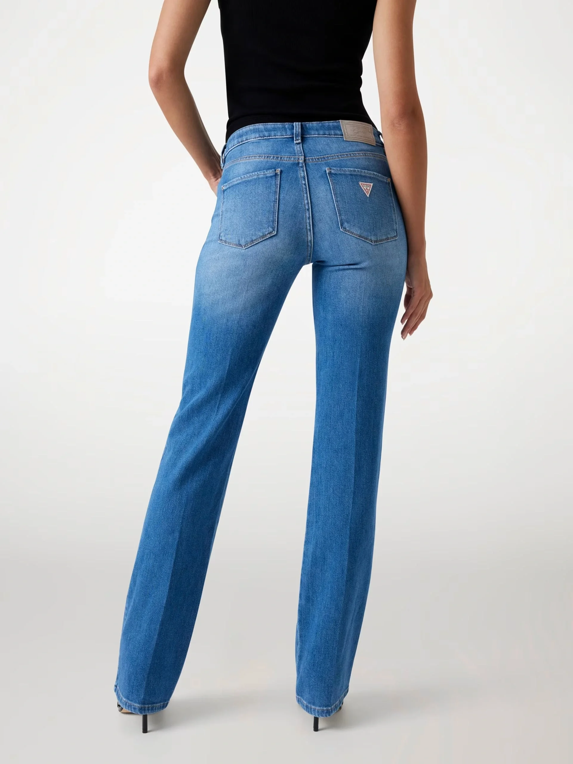 Guess Indigo Kadın Mavi Regular Fit Jean W5BA15D0614-WNWA