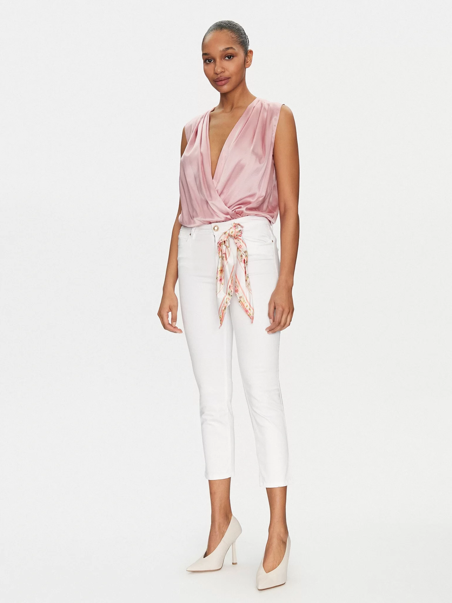 Guess 1981 CAPRİ Kadın Beyaz Pantolon W5GA91W93CM-G011