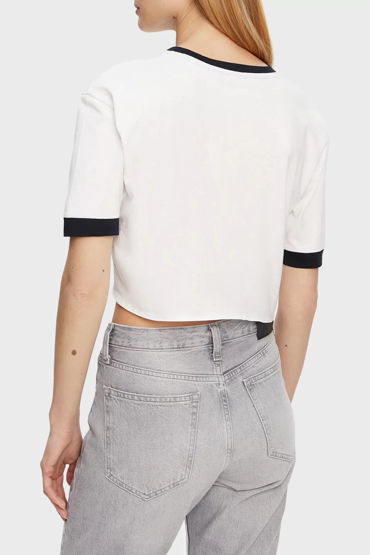 Guess Knot T-Shırt Kadın Beyaz Crop V5GI05I3Z14-G011