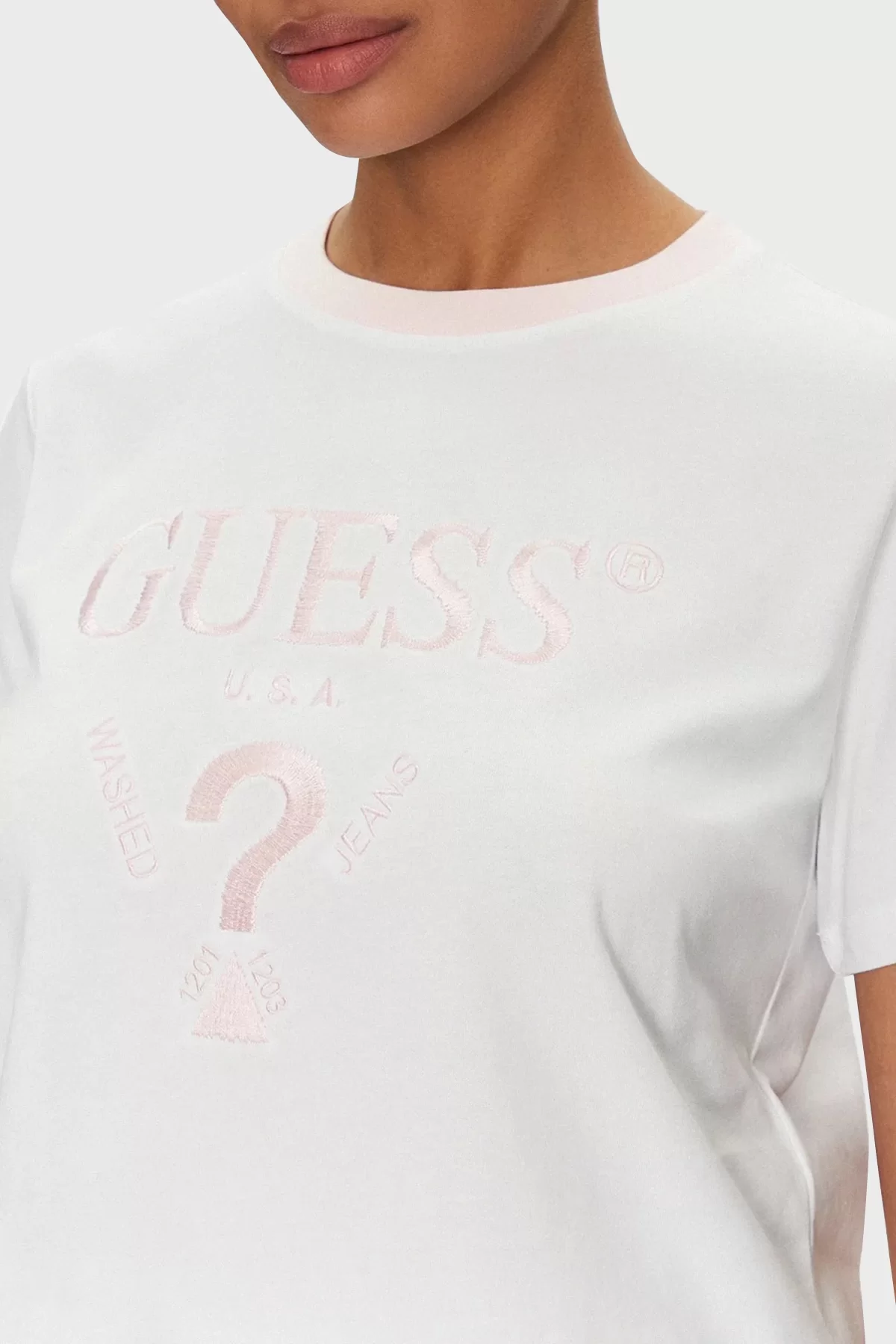 Guess Fılanta Crop Tee Kadın Beyaz T-Shirt V5GI18I3Z14-G011