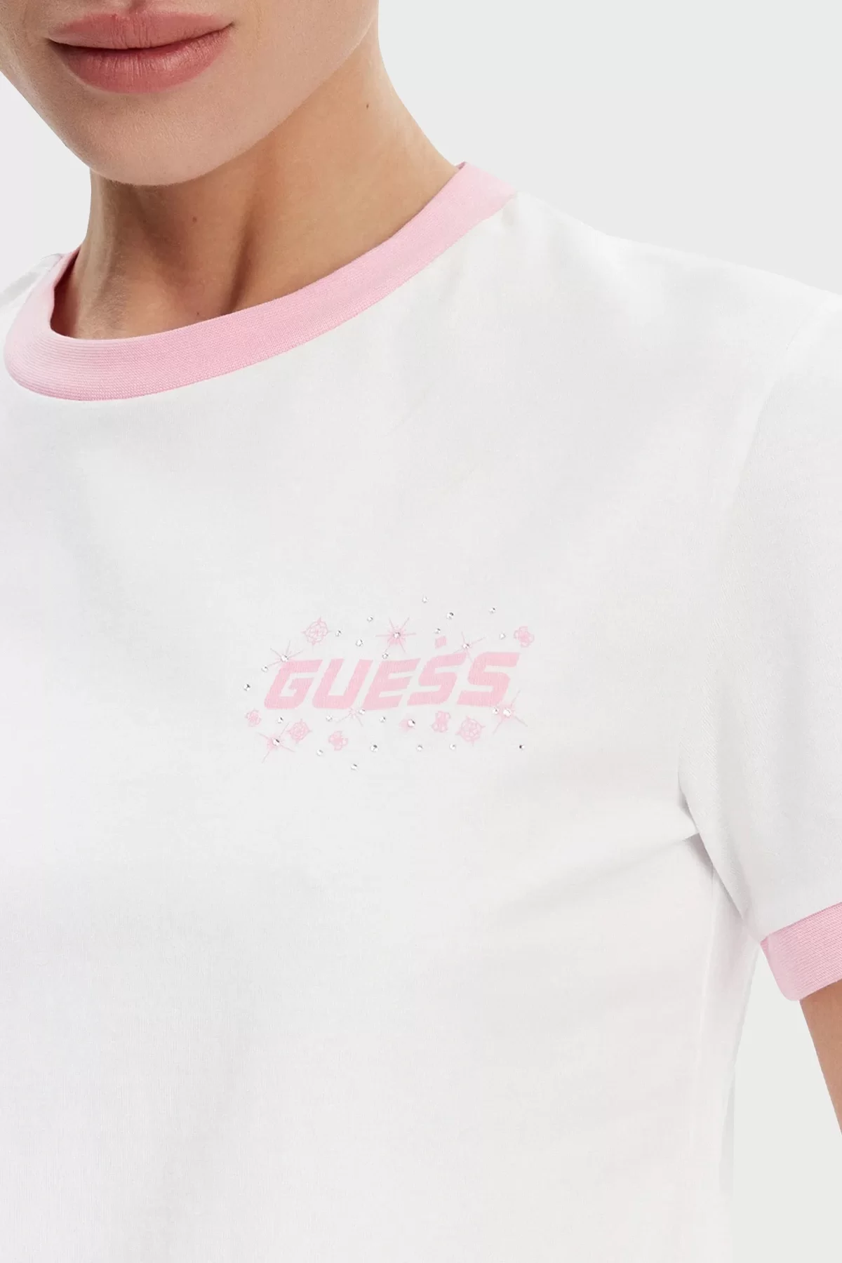 Guess FRESIA CN T-SHIRT Kadın Beyaz T-shirt V5GI11I3Z14-G011
