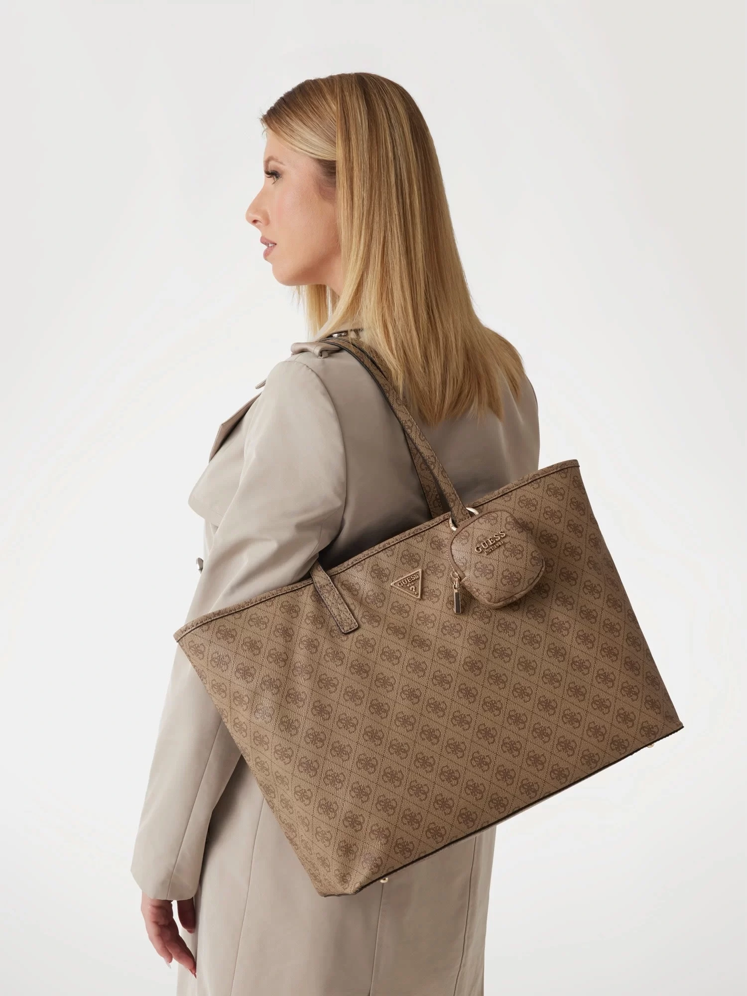 Guess POWER PLAY LARGE TECH TOTE Kadın Kahverengi Omuz Çantası HWSL9006240-LTL
