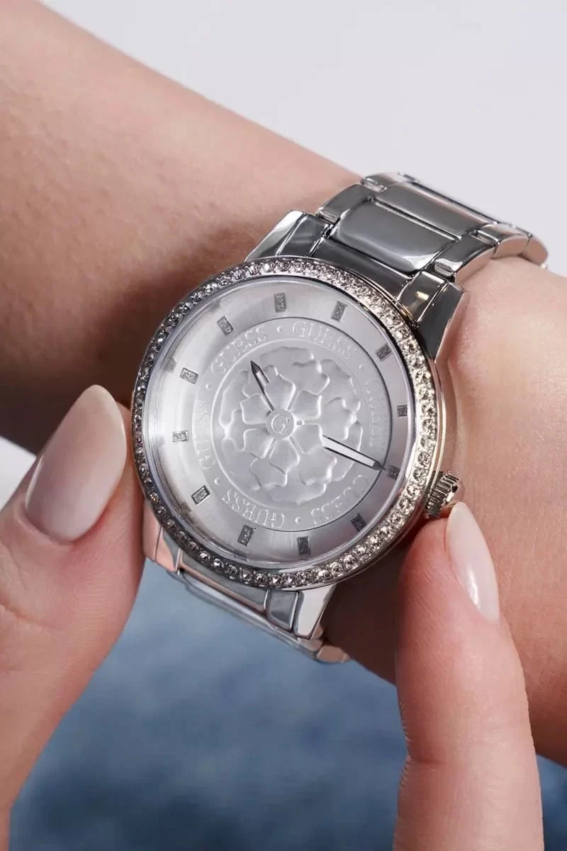 Guess Kadin Metalik Gri Kol Saati GUGW0747L1