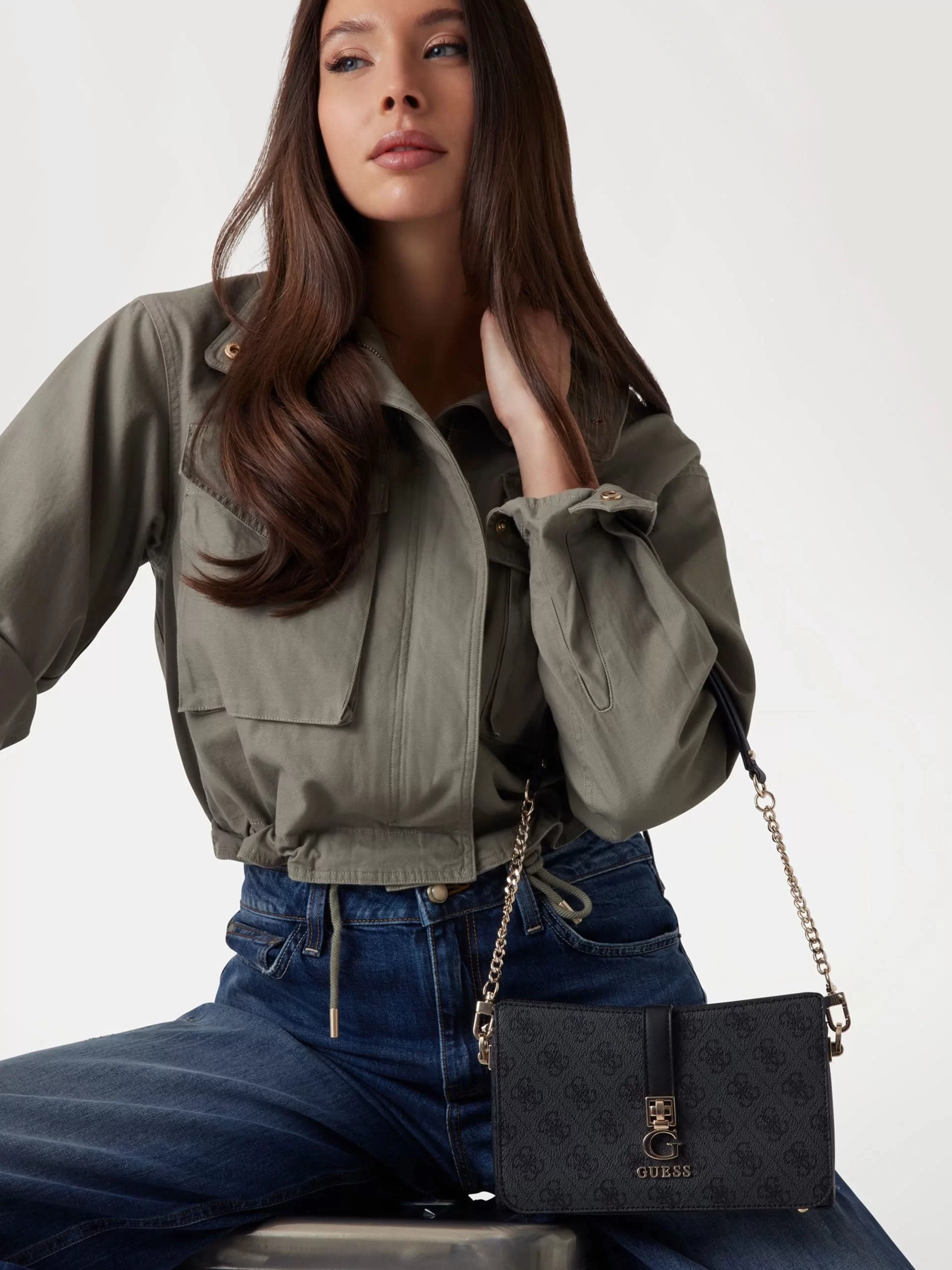 Guess ZAMIRA TOP ZIP SHOULDER BAG Kadın Antrasit Omuz Çantası HWSG9629180-CLO