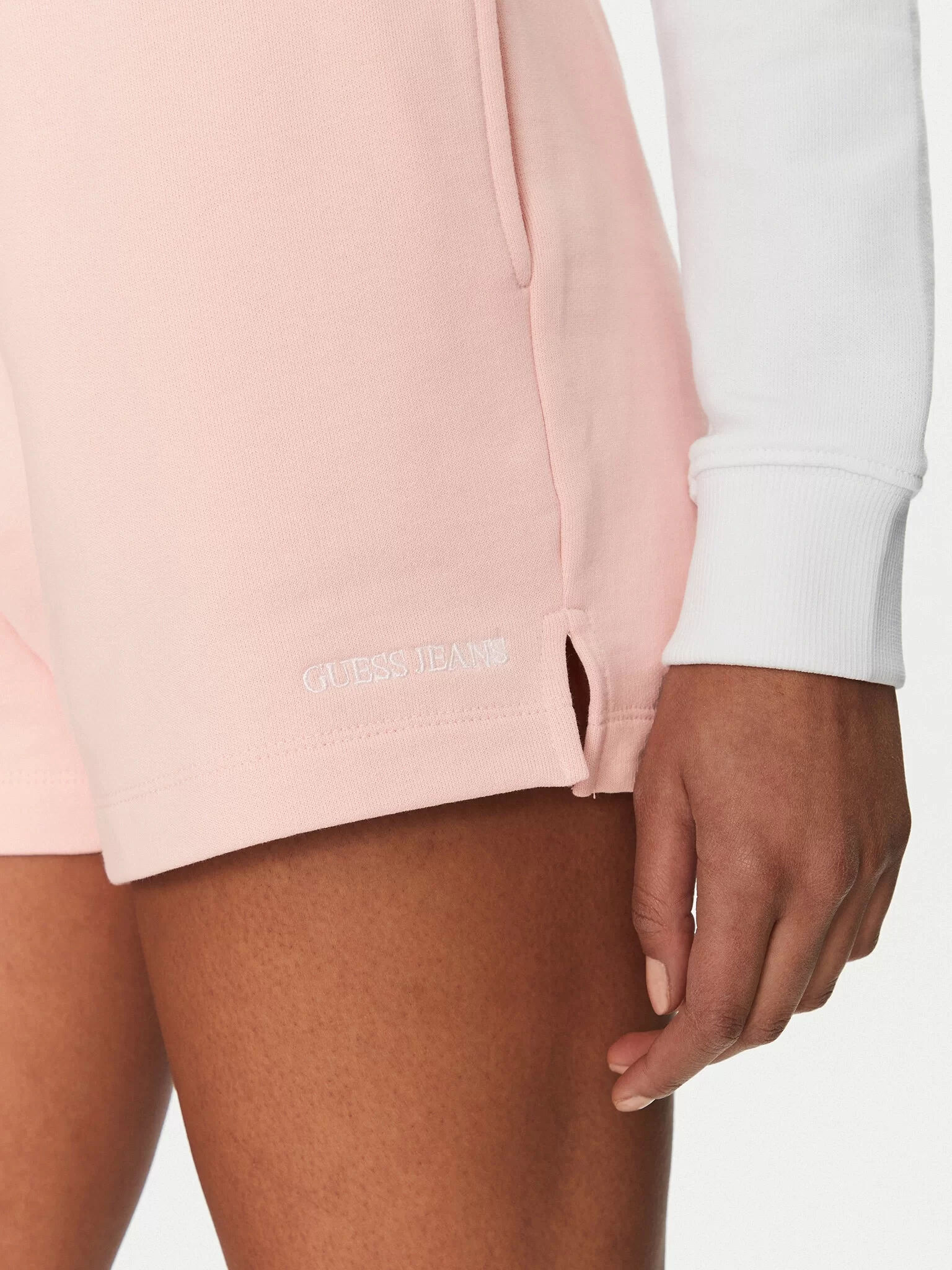 Guess Jeans GJ REG EMBRO SHORTS Kadın Pembe Şort W5GD0OK68I4-G6R4