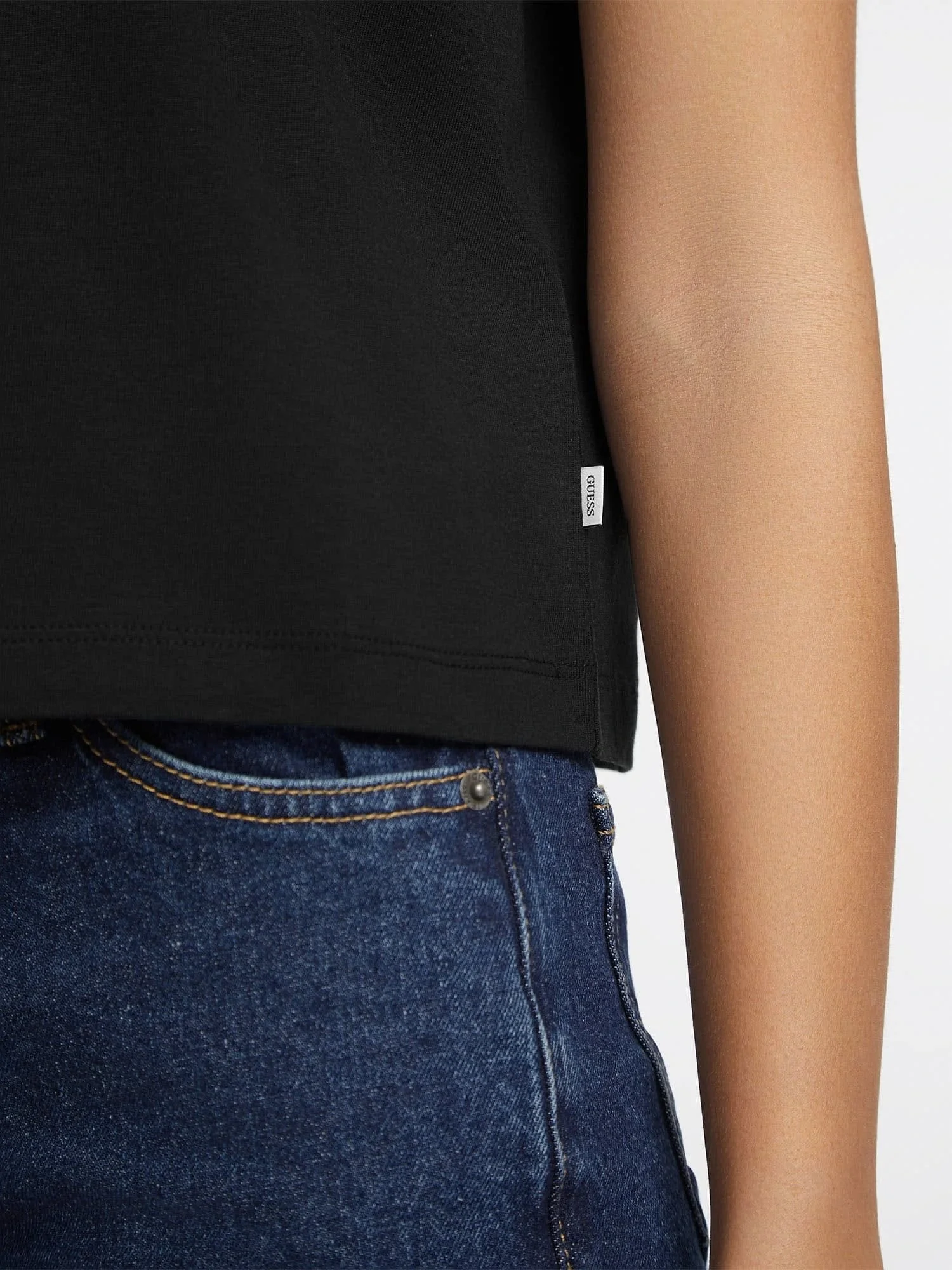 Guess Jeans Gj Ss Cn Boxy Kadın Siyah Boxy Fit T-Shirt W4YI05K8HM0-JBLK