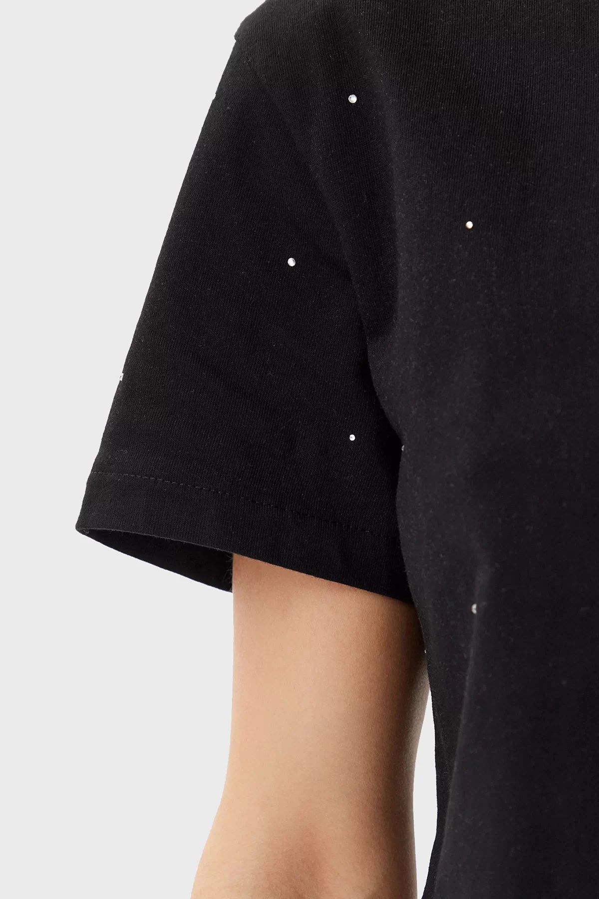 Guess PRIMULA RHINESTONES BOXY TEE Kadın Siyah T-shirt V5GI00I3Z14-JBLK