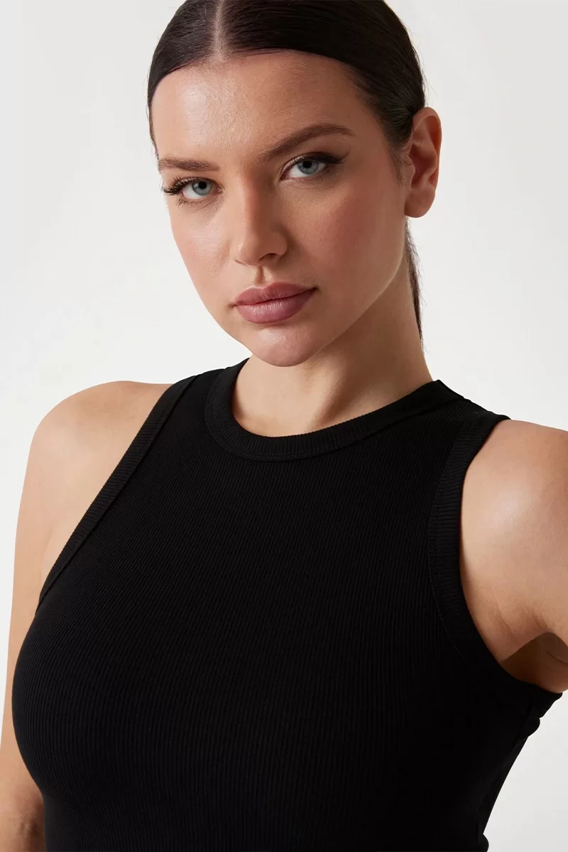 Guess Edıe Tank Top Kadın Siyah Crop V3GP19K8RT2-JBLK