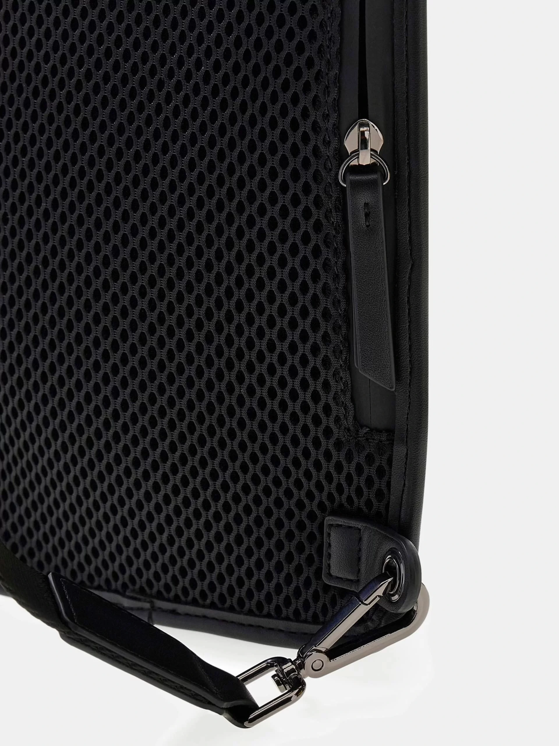 Guess Milano Erkek Siyah Çapraz Askılı Çanta HMARCCP5326-BLA
