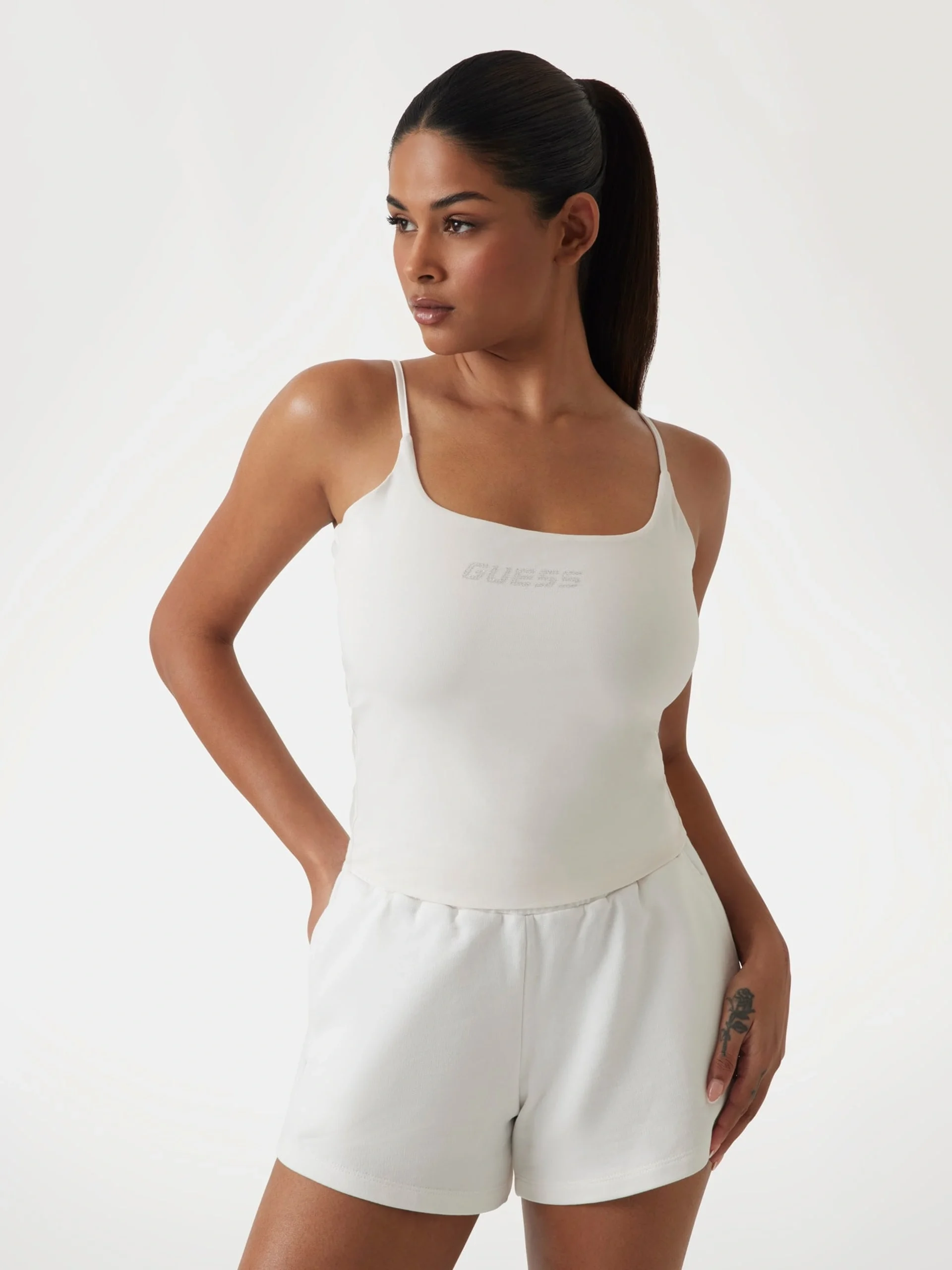 Guess Ortensia Kadın Beyaz Aktif Top V5GP22J1314-G018