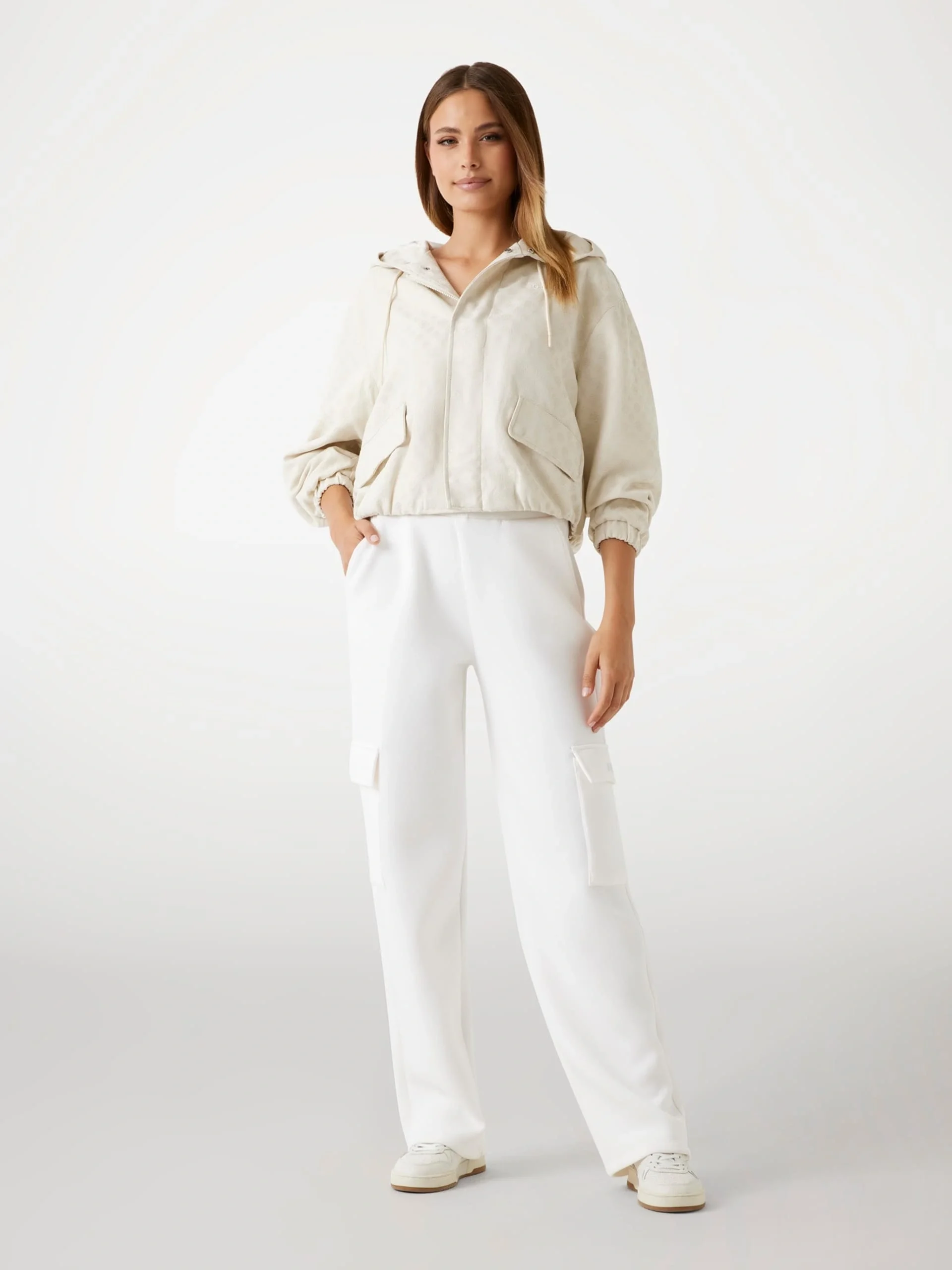 Guess Peony Kadın Çok Renkli Aktif Ceket V5YL02WH492-F0EK