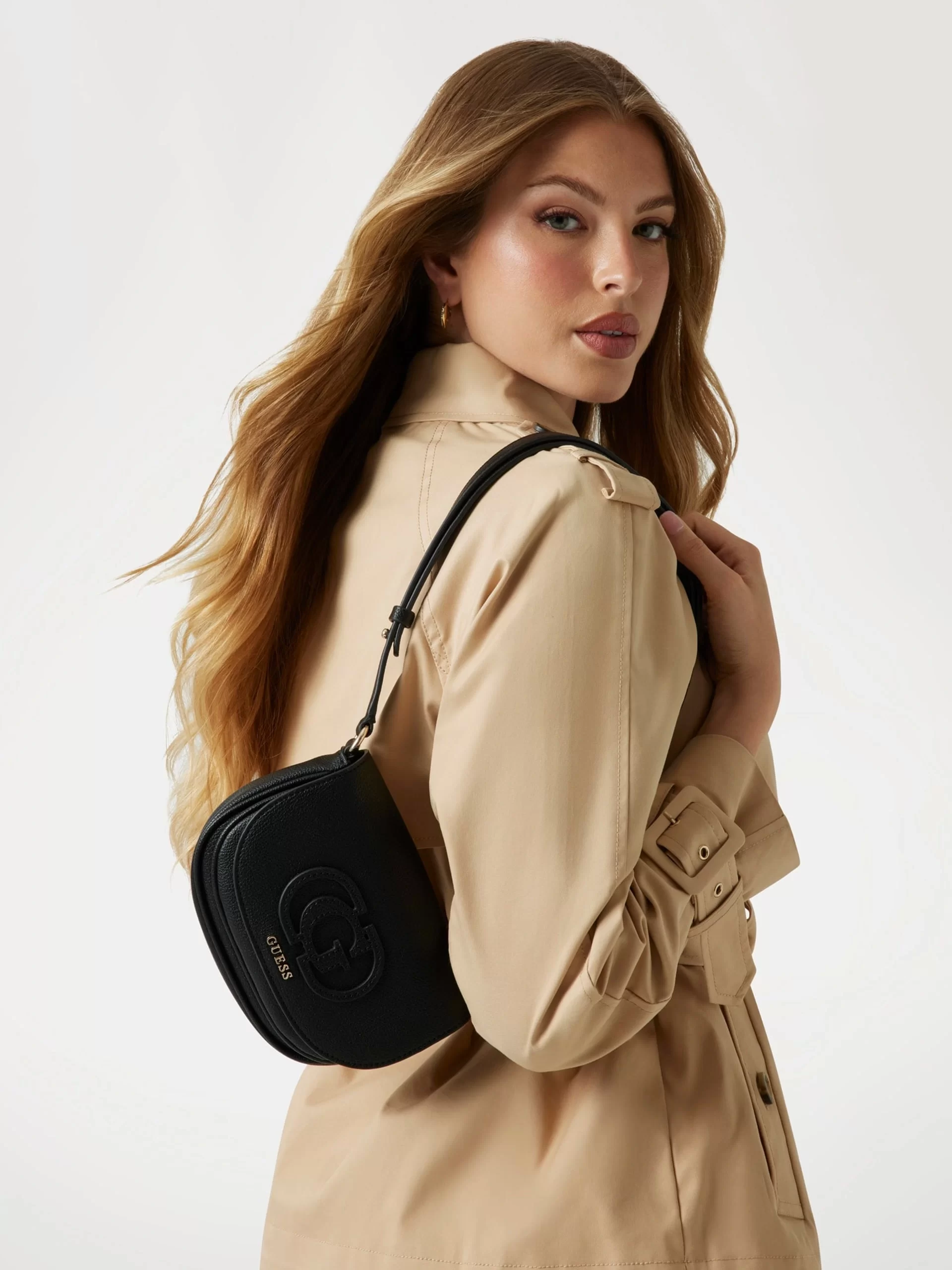 Guess Silvye Kadın Siyah Omuz Çantası HWBG9536780-BLA