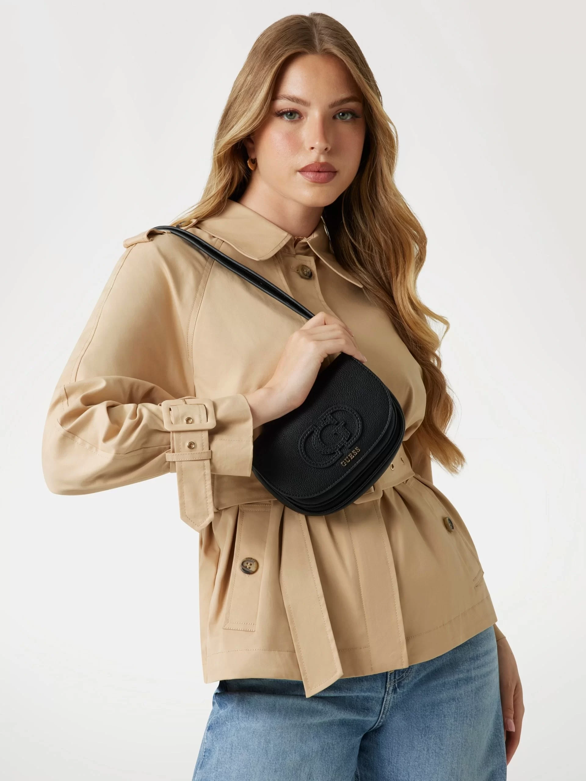 Guess Silvye Kadın Siyah Omuz Çantası HWBG9536780-BLA