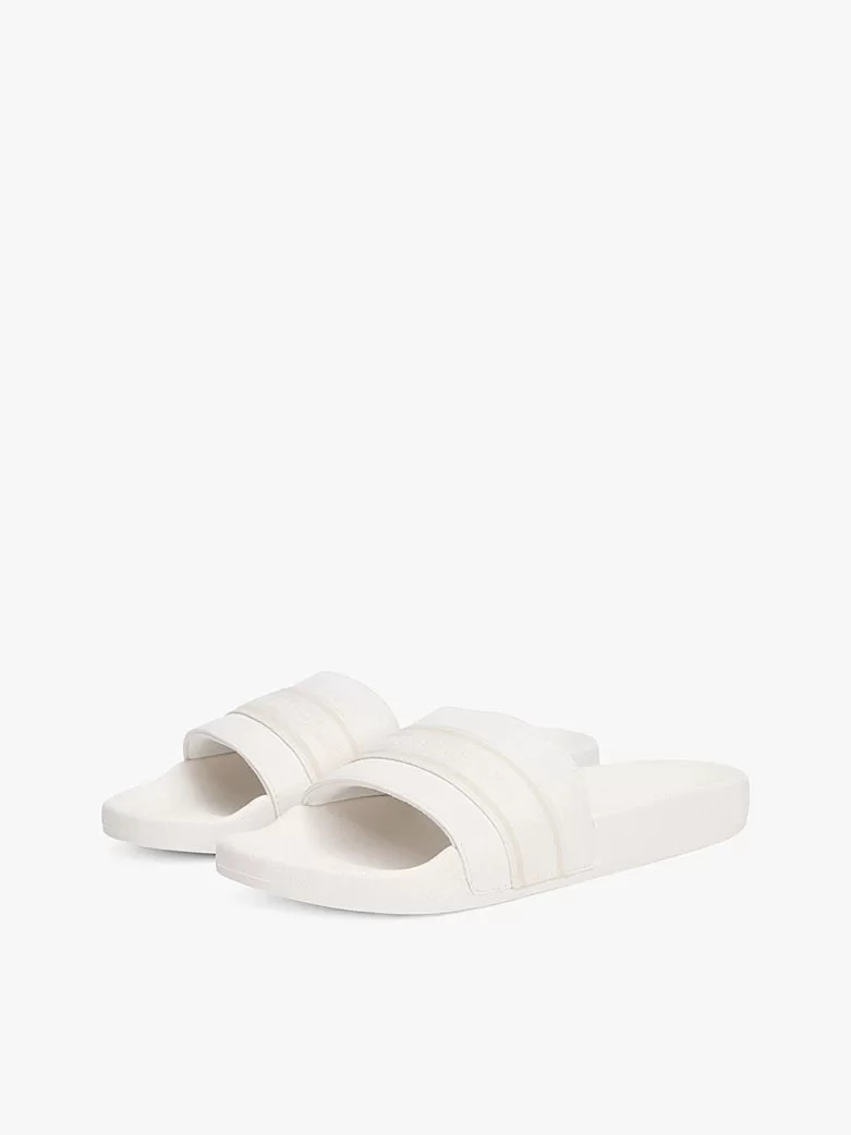 Tommy Hilfiger HILFIGER POOLSIDE WITH WEBBING Kadın  Terlik FW0FW08529YBL