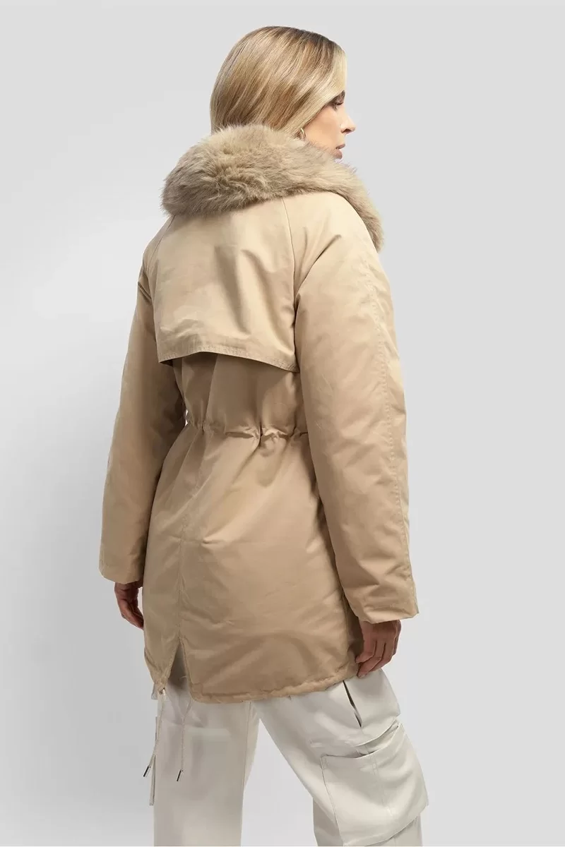 Guess LUCIE PARKA FAUX FUR Kadın Krem Mont W4BL45WGK30-G1FE