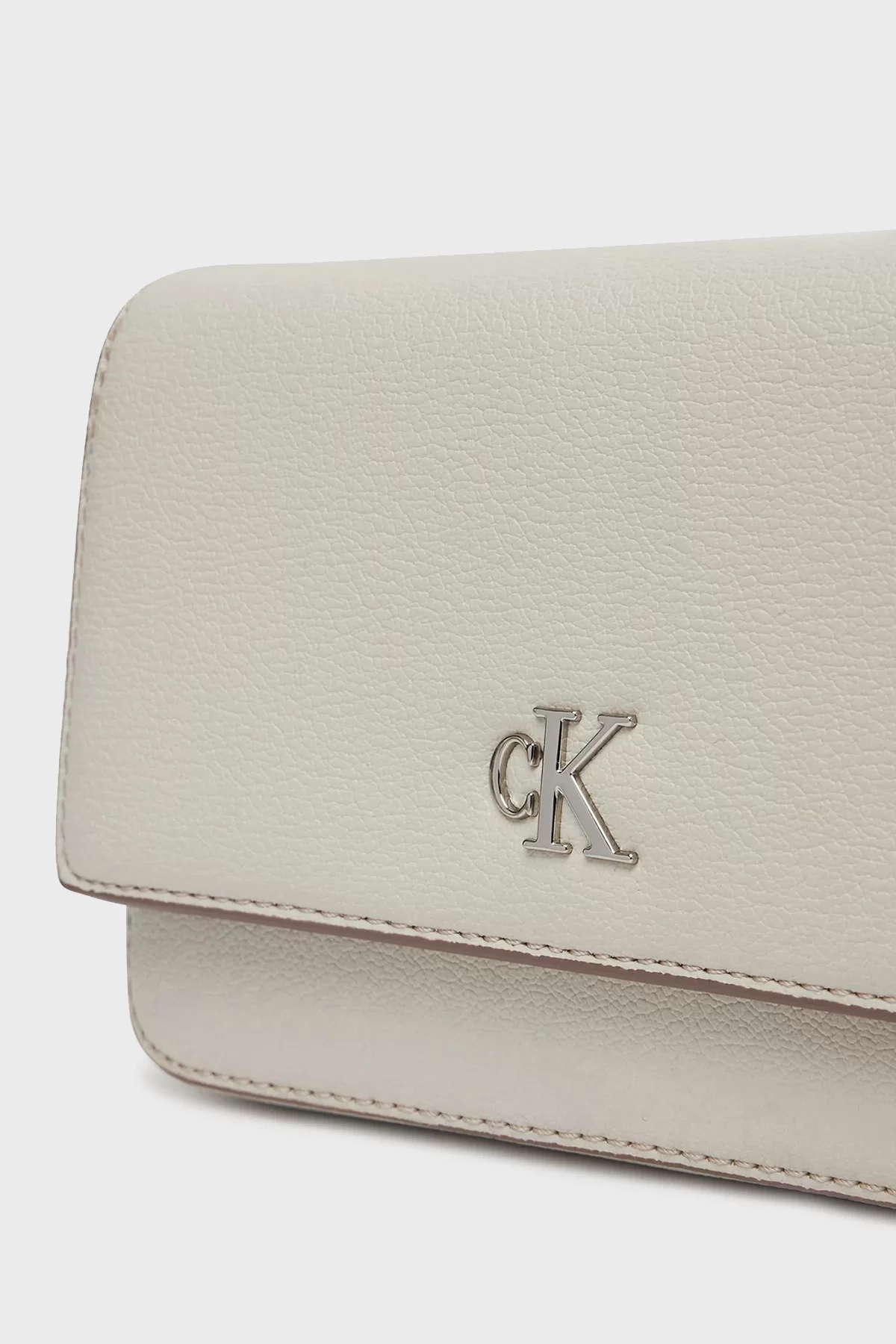 Calvin Klein MINIMAL MONOGRAM EW FLAP PH/CB19 Kadın  Çapraz Çanta LV04K1027G-WGY