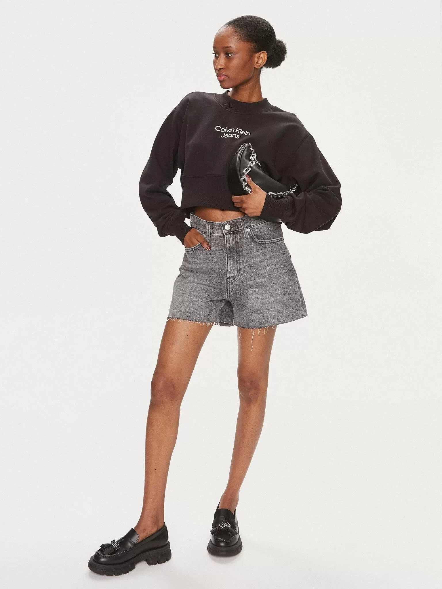 Calvin Klein MOM SHORT Kadın Gri Şort J20J223508-1BZ