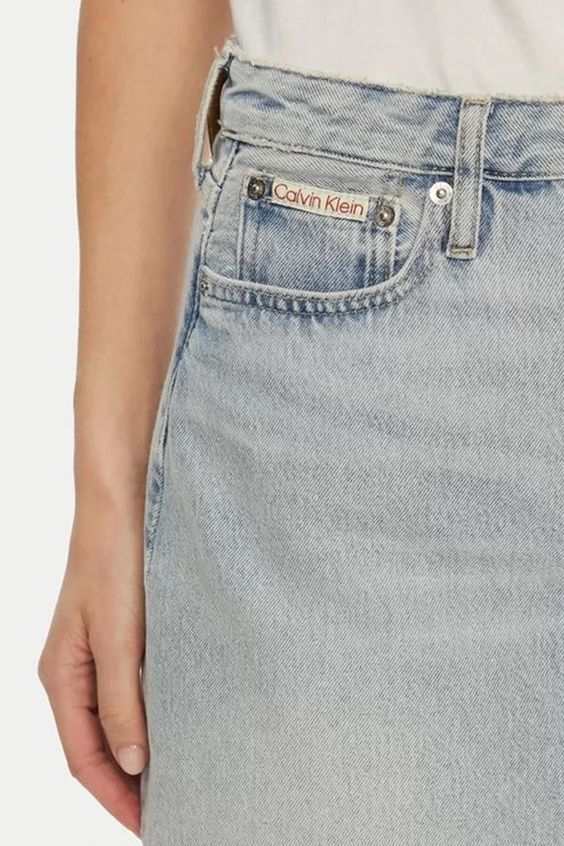 Calvin Klein Kadın Eskitilmiş Regular Fit Mavi Mini Kot Etek