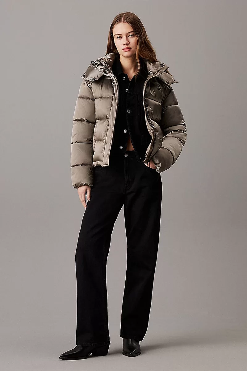 CK Jeans SHINY MONOLOGO ND SHORT PUFFER Kadın Kahverengi Mont J20J224616-PAV