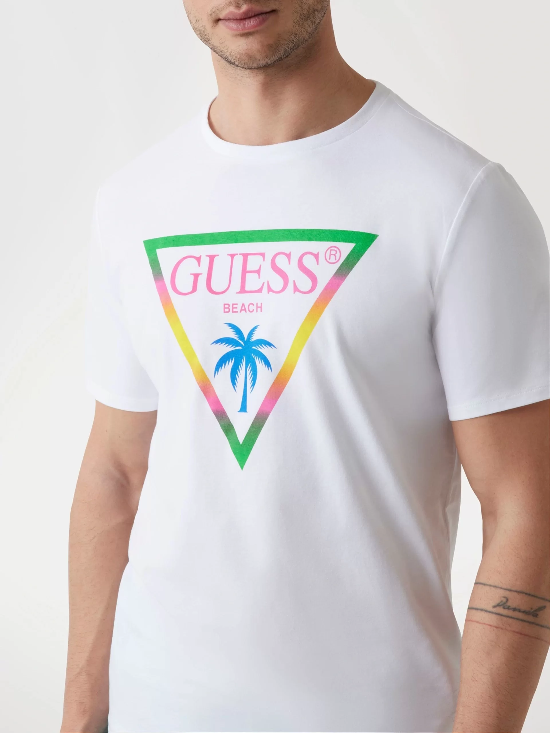 Guess SS CN TRIANGLE PALM TEE Erkek Beyaz T-shirt F5GI00J1314-G011