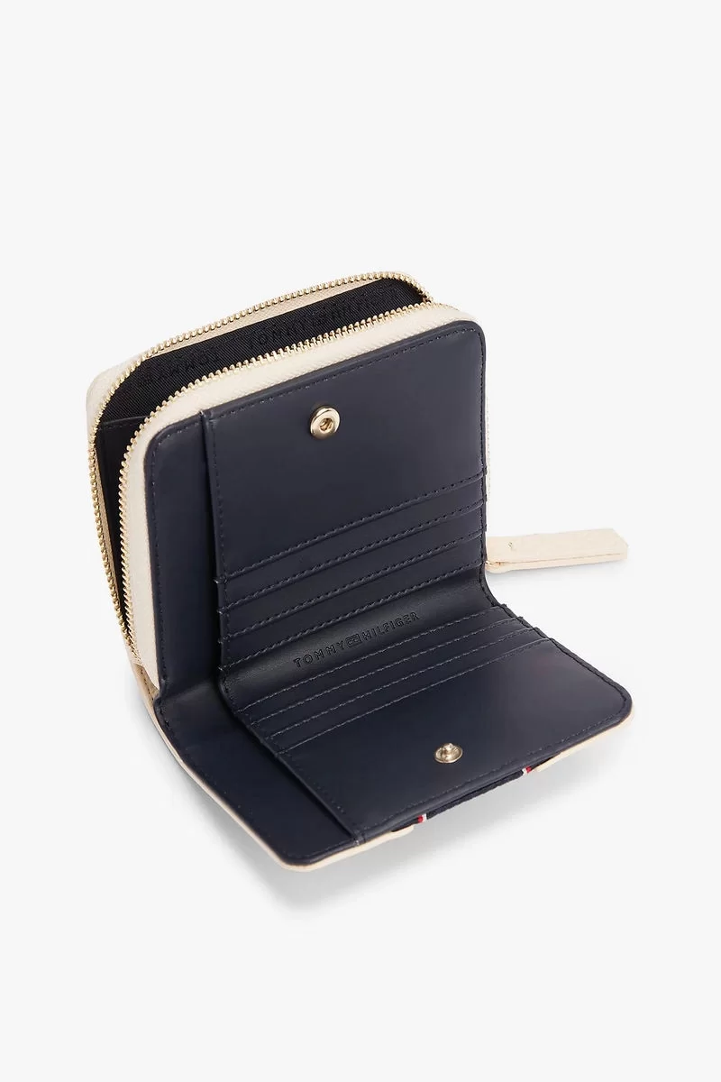 Tommy Hilfiger TH LEGACY MED ZA Kadın beyaz Cüzdan AW0AW16924AA8
