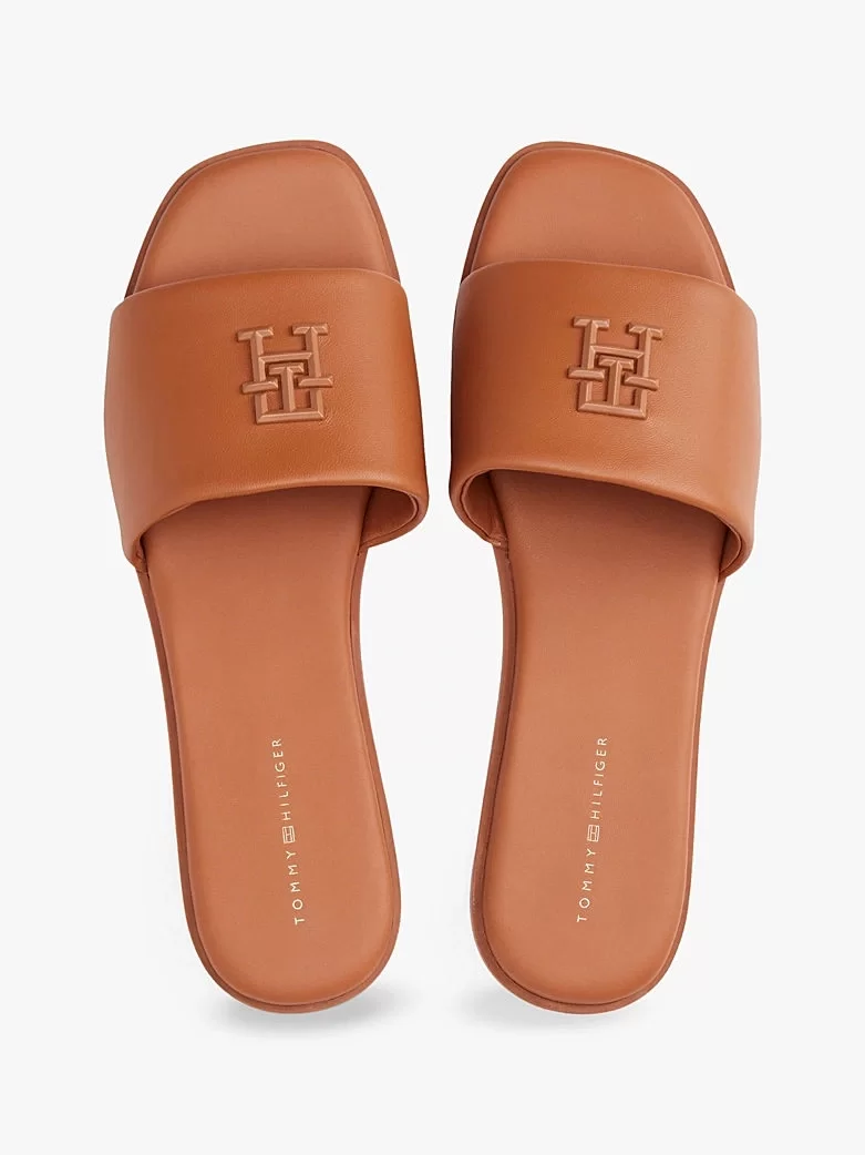 Tommy Hilfiger TH LOGO HARDWARE LEATHER MULE Kadın  Terlik FW0FW08806GPA