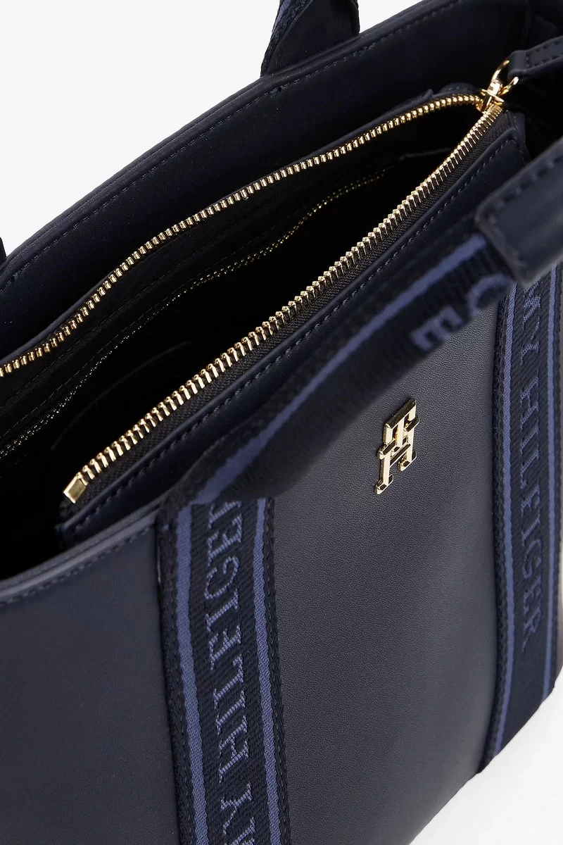Tommy Hilfiger Kadın Logo Bantlı Çapraz Askılı Tote Çanta