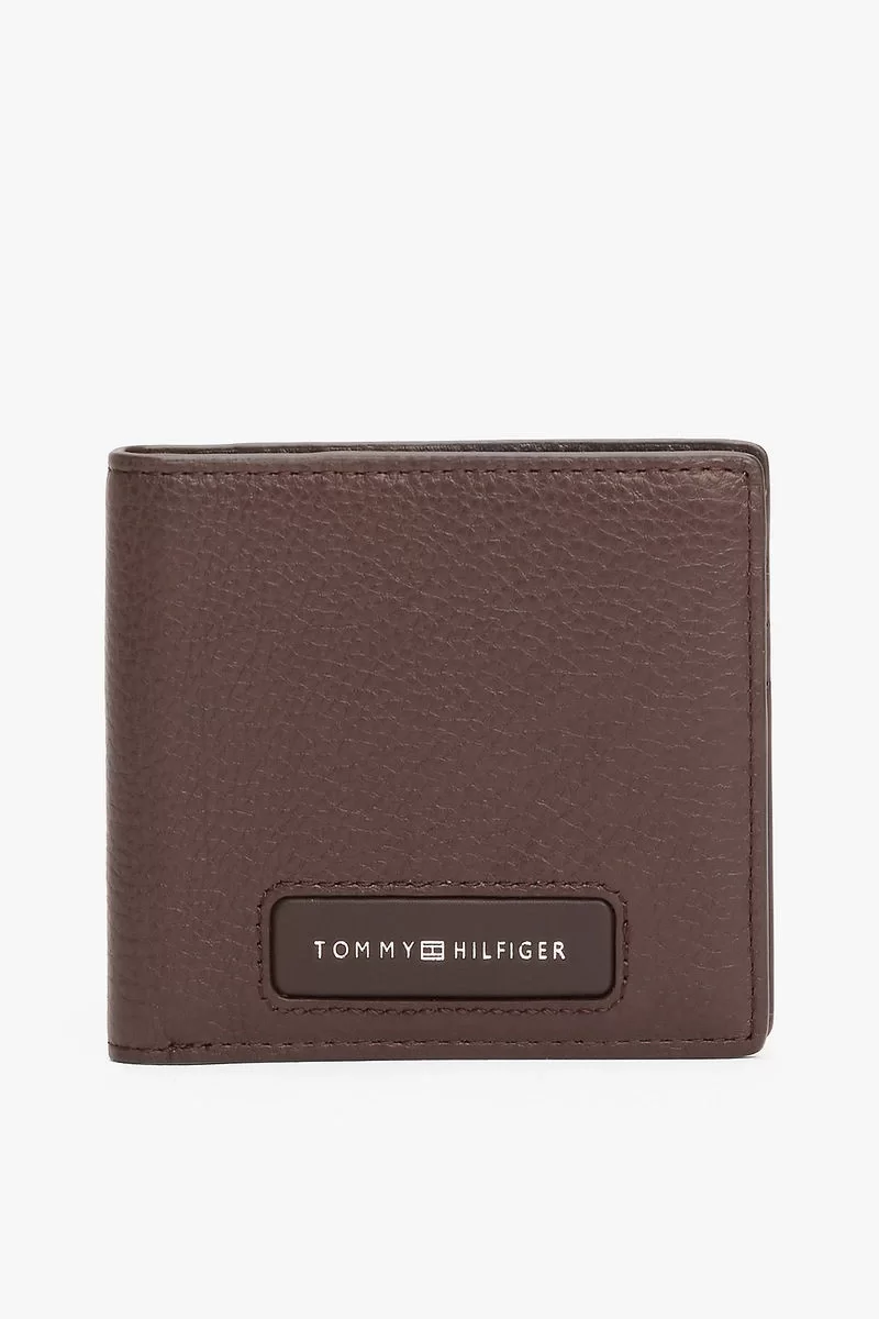 Tommy Hilfiger TH MONOGRAM MINI CC WALLET Erkek kahverengi Cüzdan AM0AM13251GB6