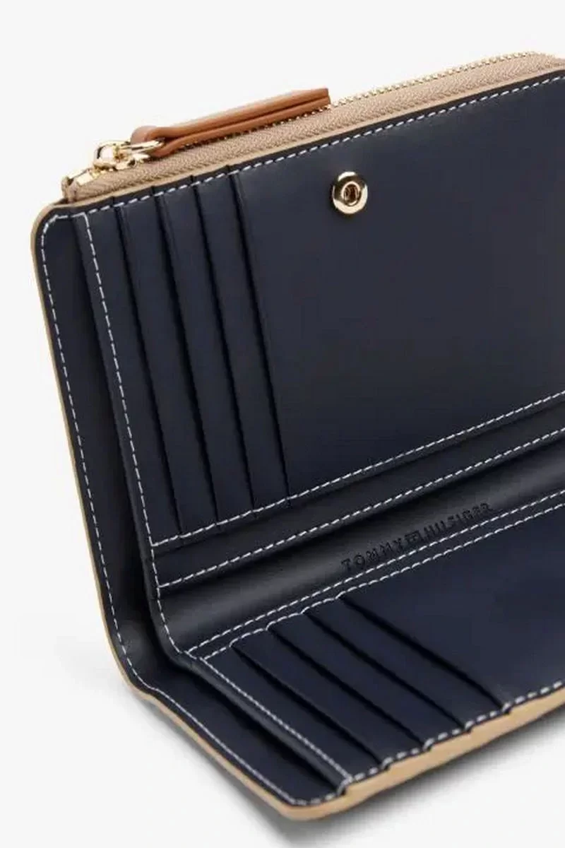 Tommy Hilfiger TH MONOPLAY LEATHER MED 7 WALLET Kadın  Cüzdan AW0AW17417RBT