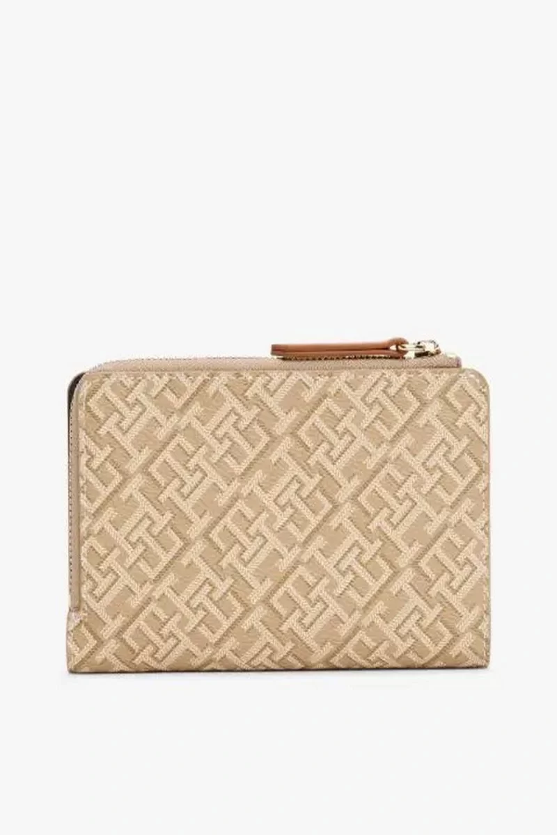 Tommy Hilfiger TH MONOPLAY LEATHER MED 7 WALLET Kadın  Cüzdan AW0AW17417RBT