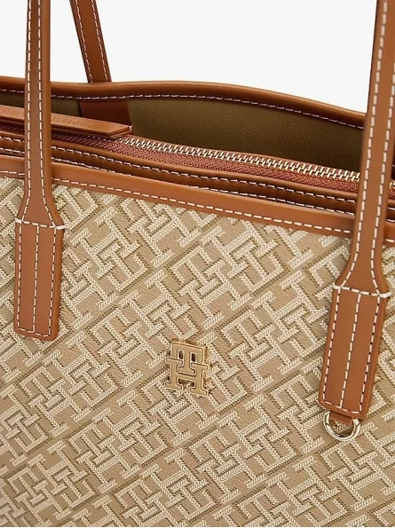 Tommy Hilfiger Kadın Kahverengi Monoplay Deri Tote Çanta