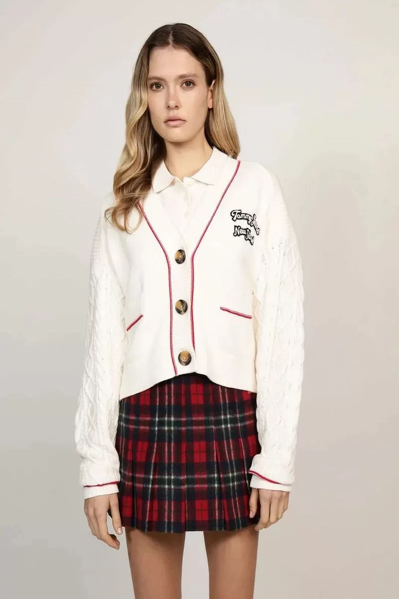Tommy Jeans TJCW PREP VARSITY CARDIGAN Kadın beyaz Hırka DW0DW20195YBH