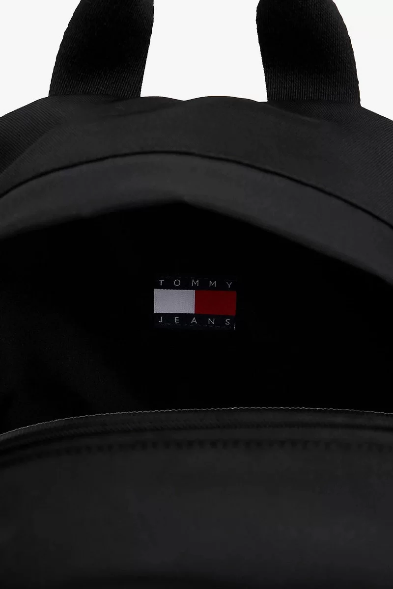 Tommy Hilfiger TJM ESS DAILY DOME BACKPACK Erkek siyah Sırt Çantası AM0AM13356BDS