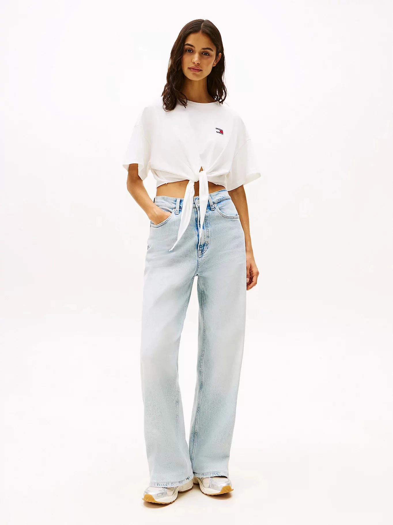 Tommy Jeans TJW REG WAIST TIE BADGE TEE EXT Kadın  Crop DW0DW20321YBL