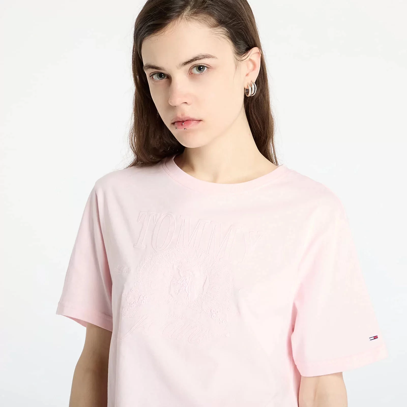Tommy Hilfiger Kadın Rahat Kesim Pembe Tonal Armalı Tişört