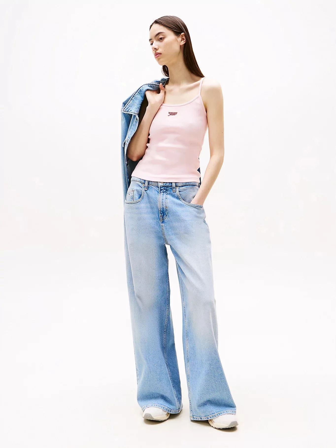 Tommy Jeans TJW SCRIPT STRAPPY TOP Kadın  Atlet DW0DW20241TH3