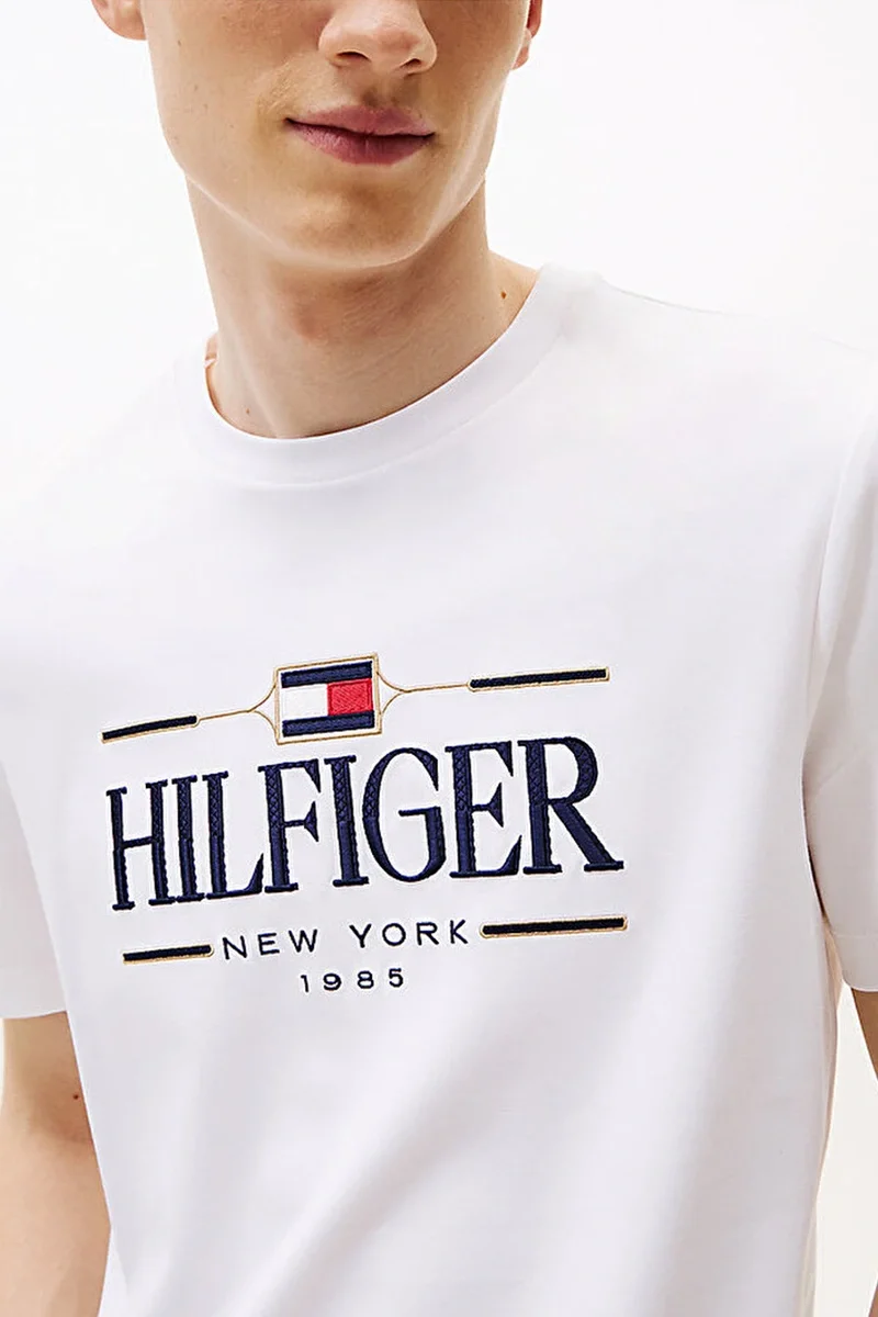 Tommy Hilfiger Erkek İkonik Hilfiger Beyaz T-shirt MW0MW39585YBR