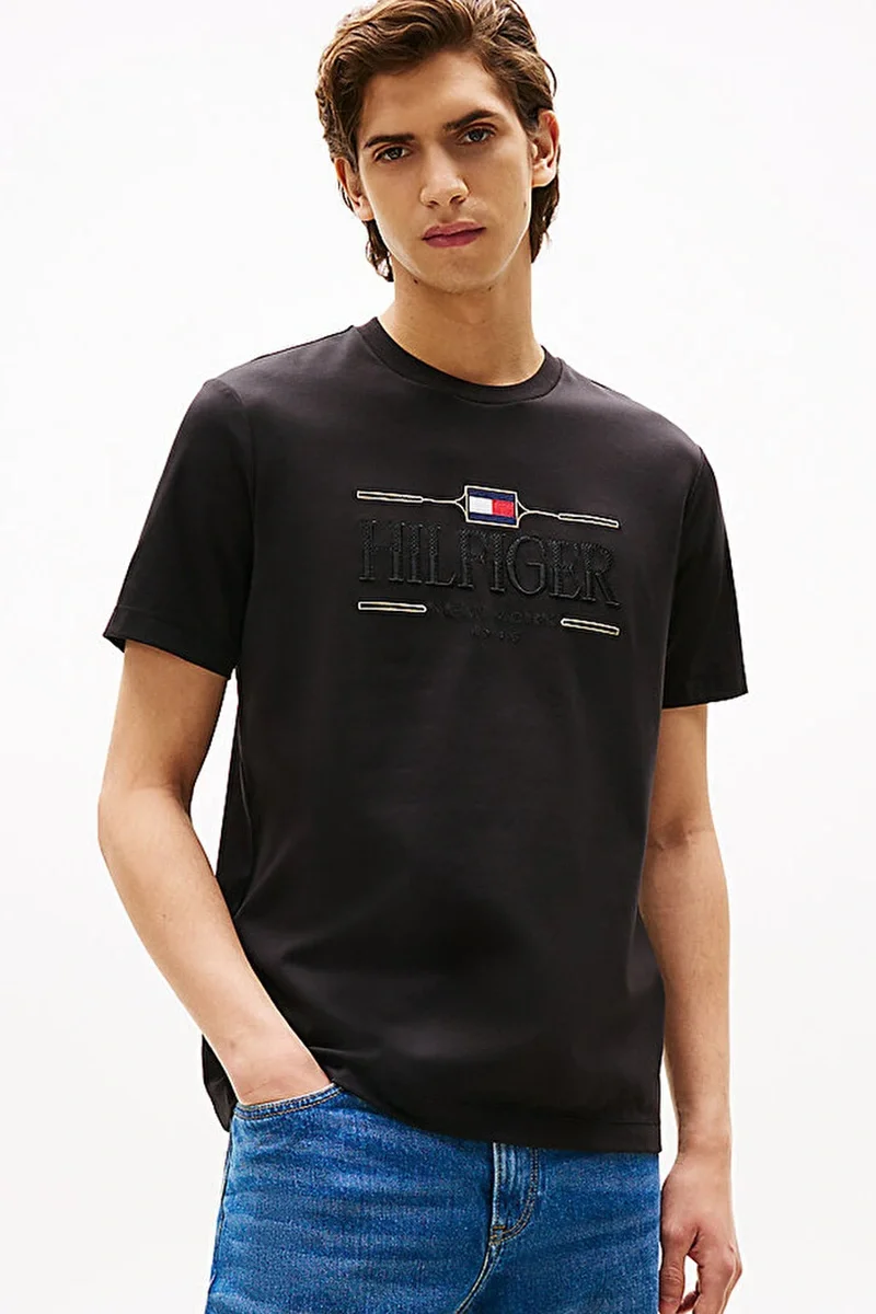 Tommy Hilfiger Erkek İkonik Hilfiger Siyah T-shirt MW0MW39585BDS