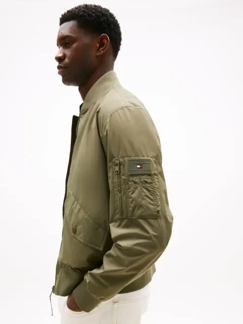 Tommy Hilfiger Erkek Katlanabilir Su Geçirmez Bomber Ceket MW0MW39629PLI