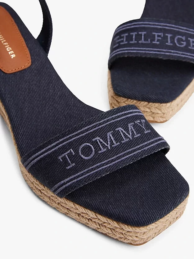 Tommy Hilfiger Orta Taban Lacivert Espadil Sandalet