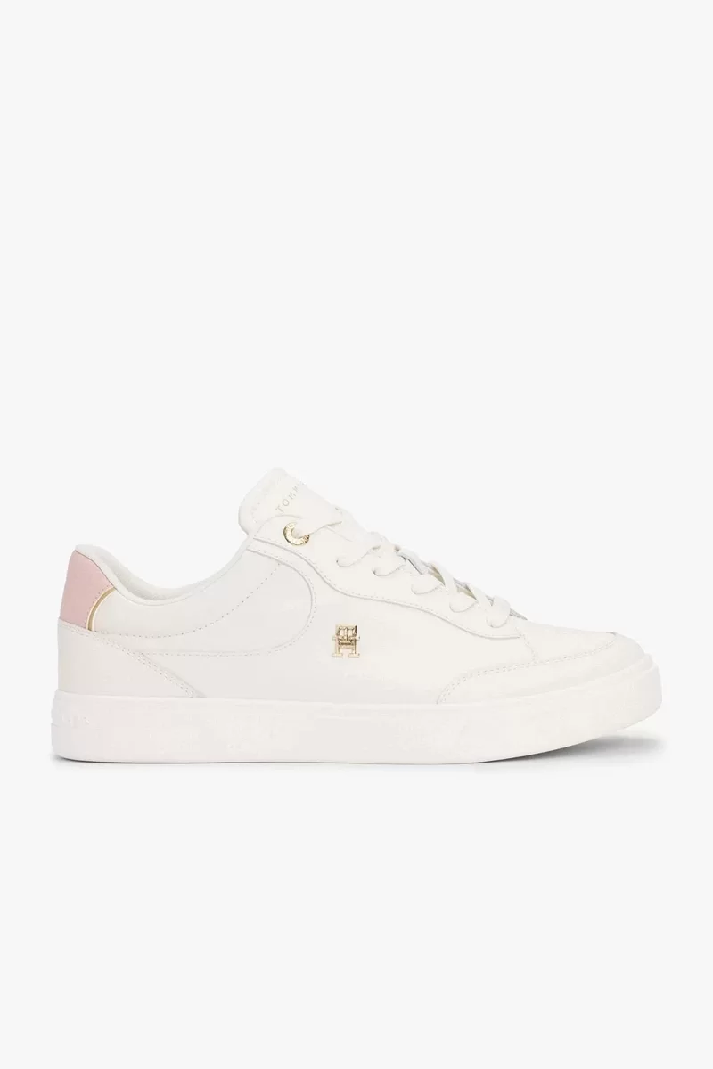 Tommy Hilfiger Kadın Beyaz Deri Essential Court Sneaker