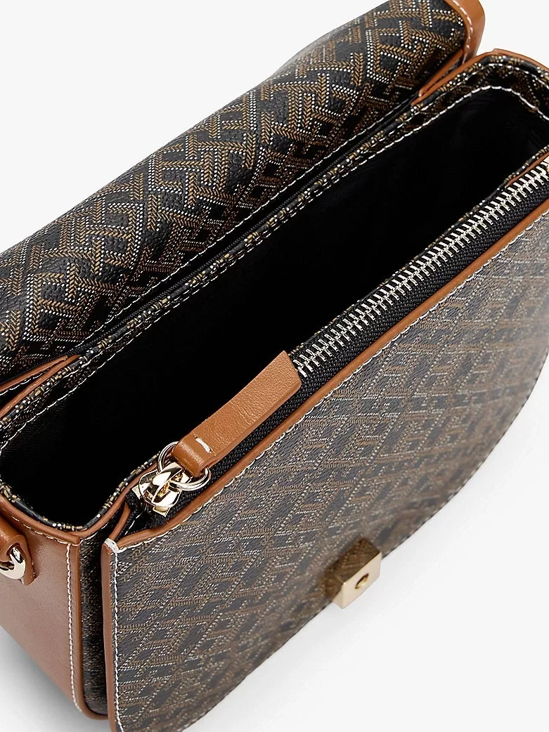 Tommy Hilfiger TH MONOPLAY LEATHER SADDLE BAG Kadın  Çapraz Çanta AW0AW17414BDS