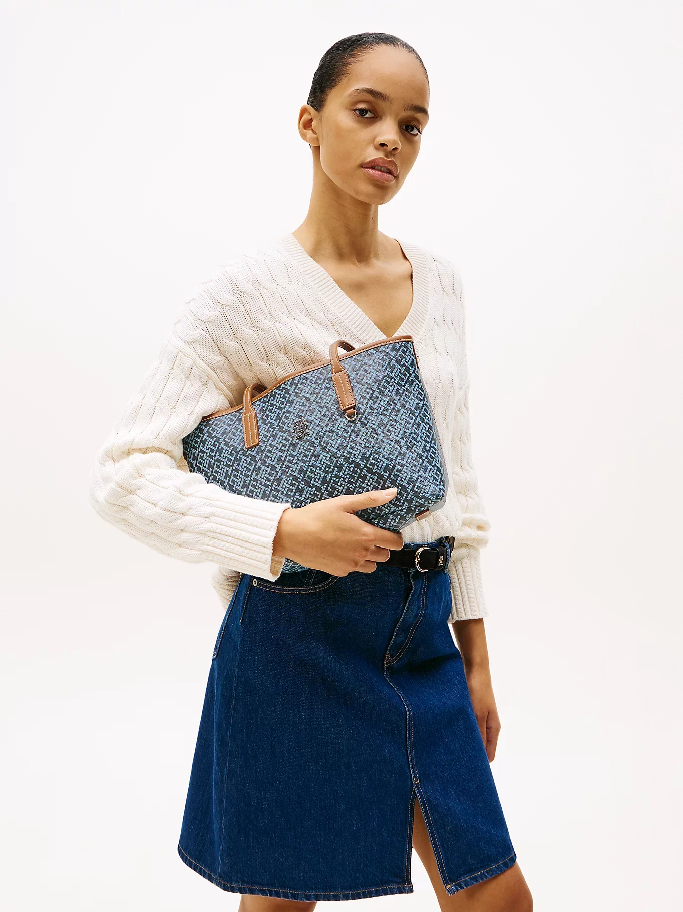 Tommy Hilfiger TH MONOPLAY LEATHER MINI TOTE Kadın  Omuz Çantası AW0AW17415DW6