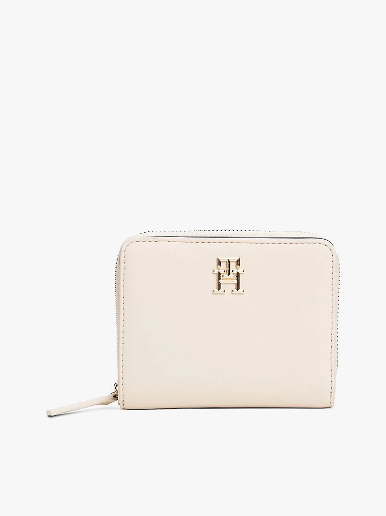 Tommy Hilfiger Kadın TH Monogram Fermuarlı Cüzdan