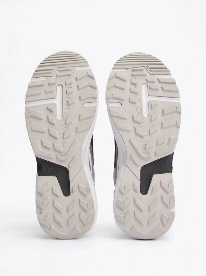 Tommy Hilfiger TH MODERN RUGGED RUNNER Kadın gri Sneaker FW0FW083850IM