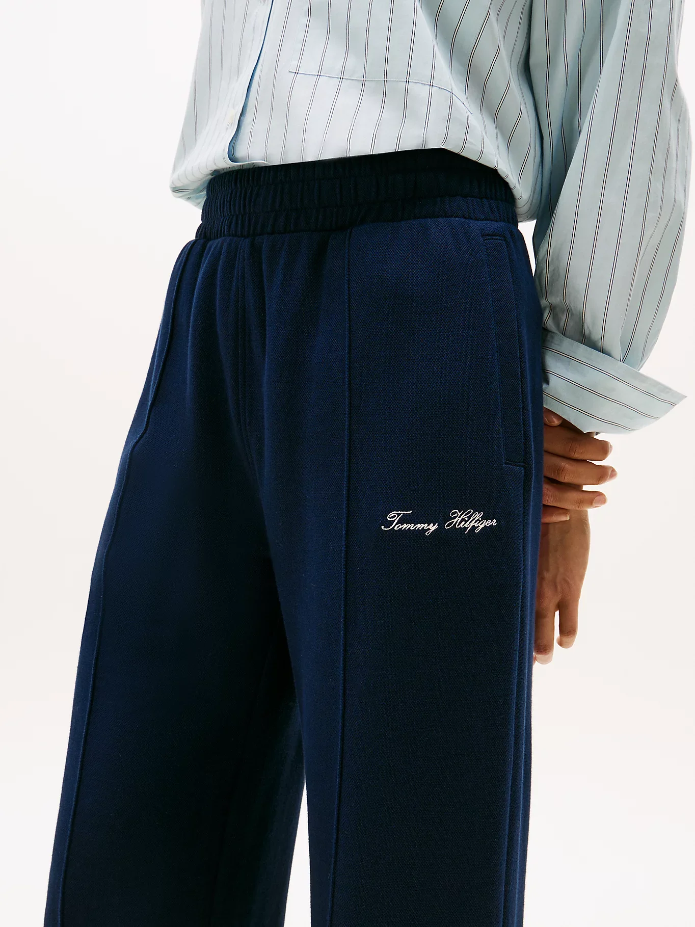 Tommy Hilfiger Kadın Yazı Baskılı Düz Paça Pike Mavi Eşofman Altı WW0WW45744C1G