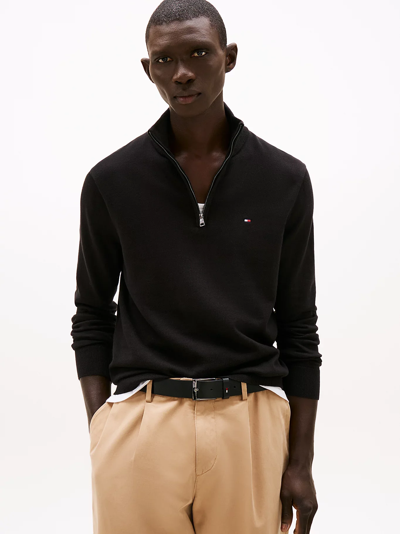 Tommy Hilfiger Klasik Pamuklu Fermuarlı Balıkçı Yaka Erkek Siyah Kazak MW0MW37331BDS