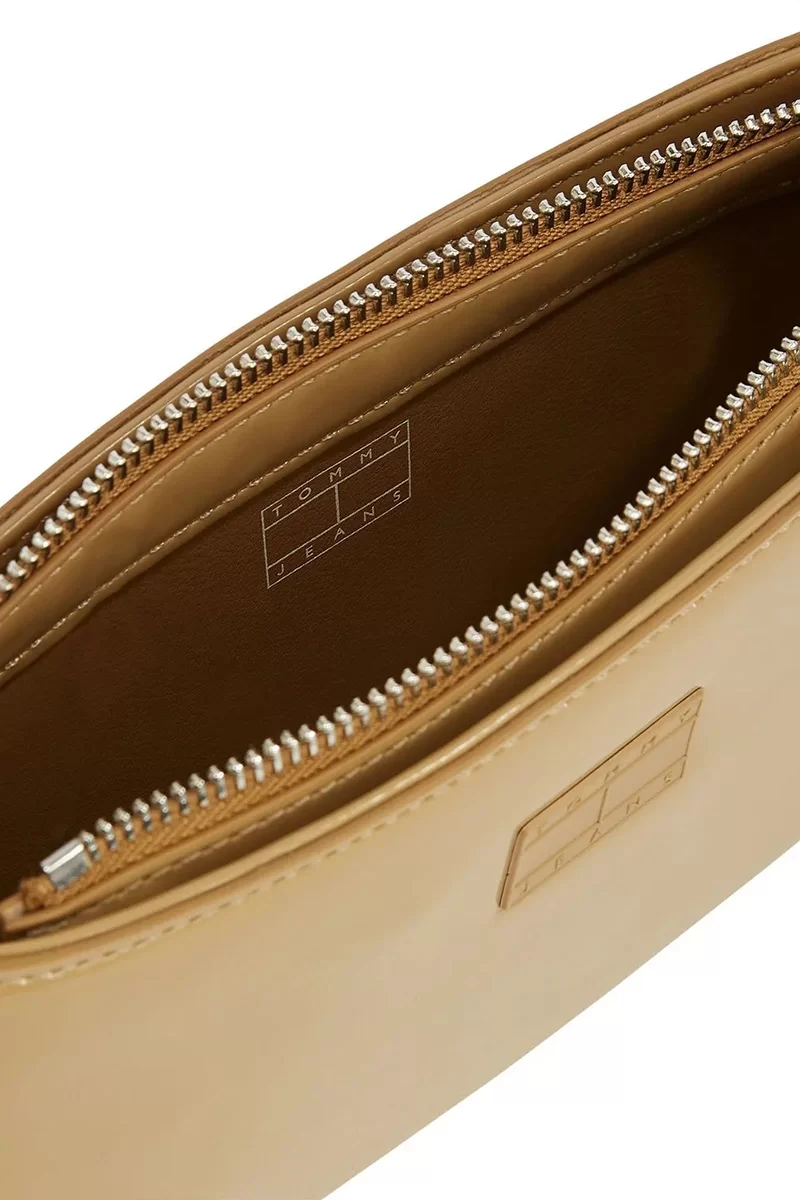 Tommy Hilfiger TJW ESS MUST SHOULDER BAG BOX PU Kadın bej Omuz Çantası AW0AW16967RBR